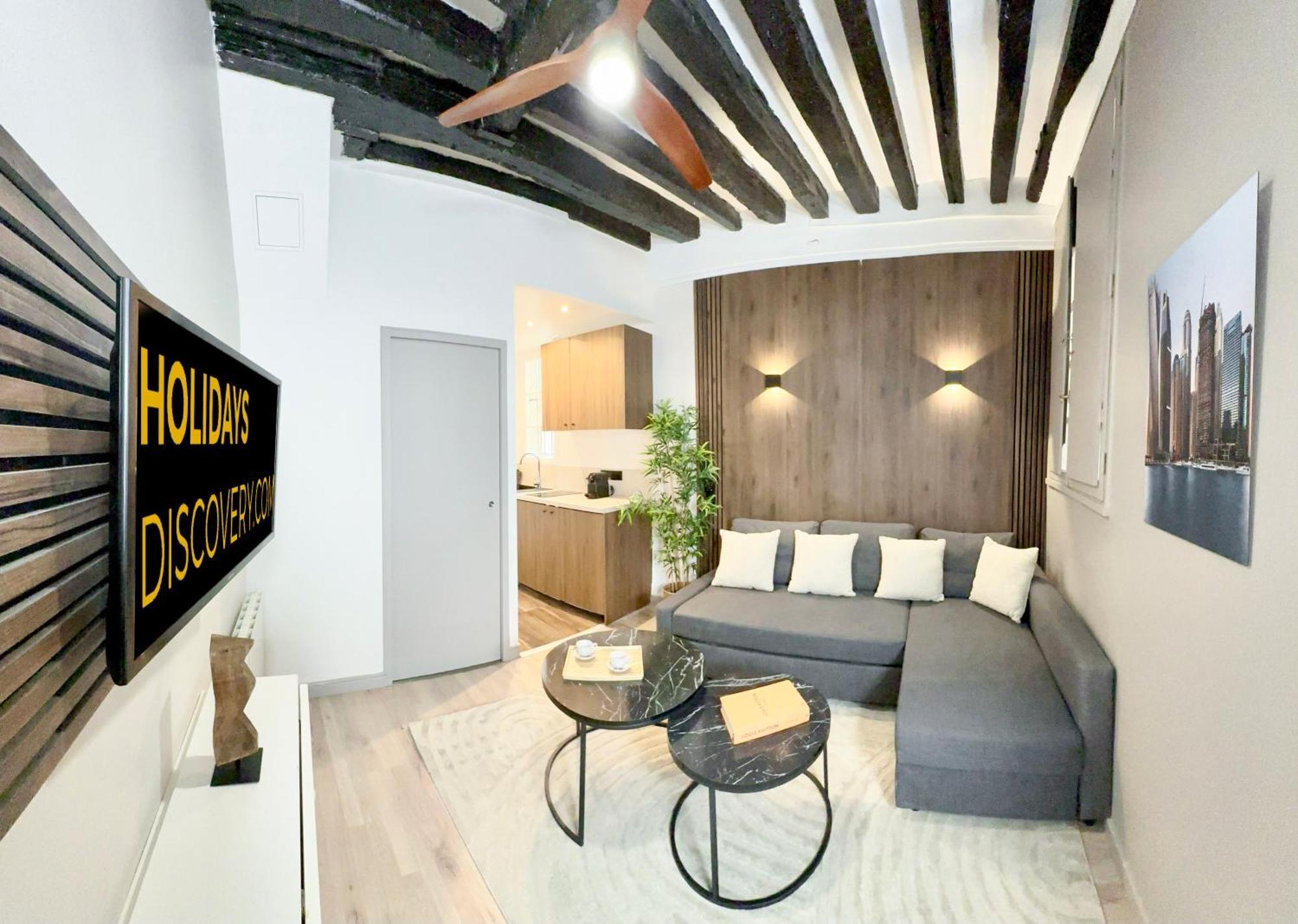 Chic Louvre Apartment Paris Exterior foto